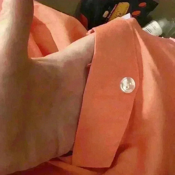 Meta Button Up Shirt, Uniform, Volunteers, Scrubs, Coat, or Jacket - Medium - Picture 8 of 14